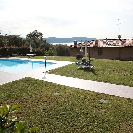 Seeblick Lockoff Apartment, Pool&Garten, Terrasse Toscolano-Maderno Exterior foto