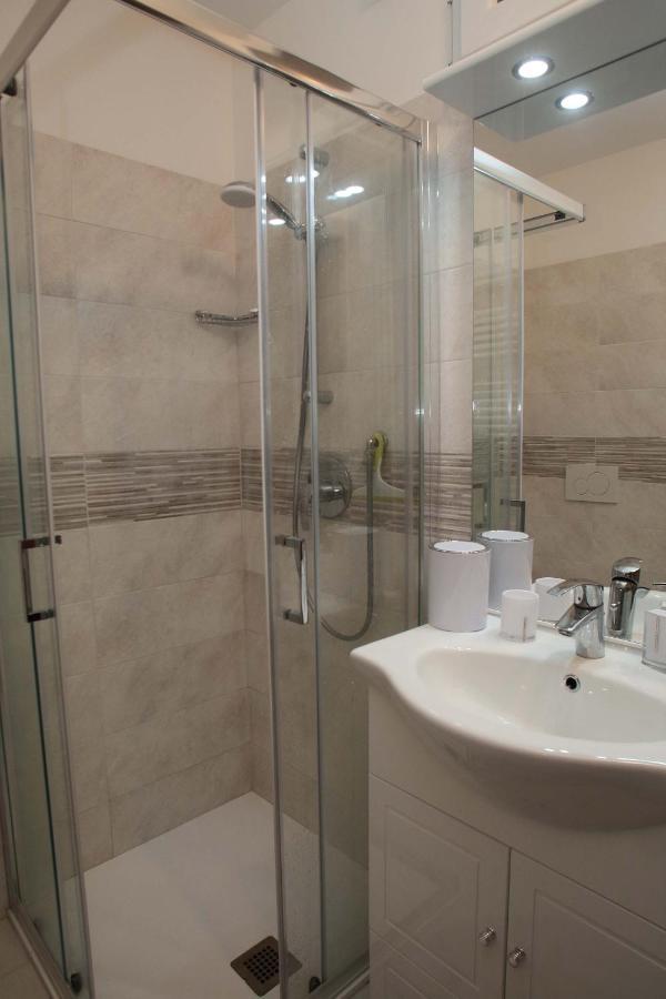Seeblick Lockoff Apartment, Pool&Garten, Terrasse Toscolano-Maderno Exterior foto