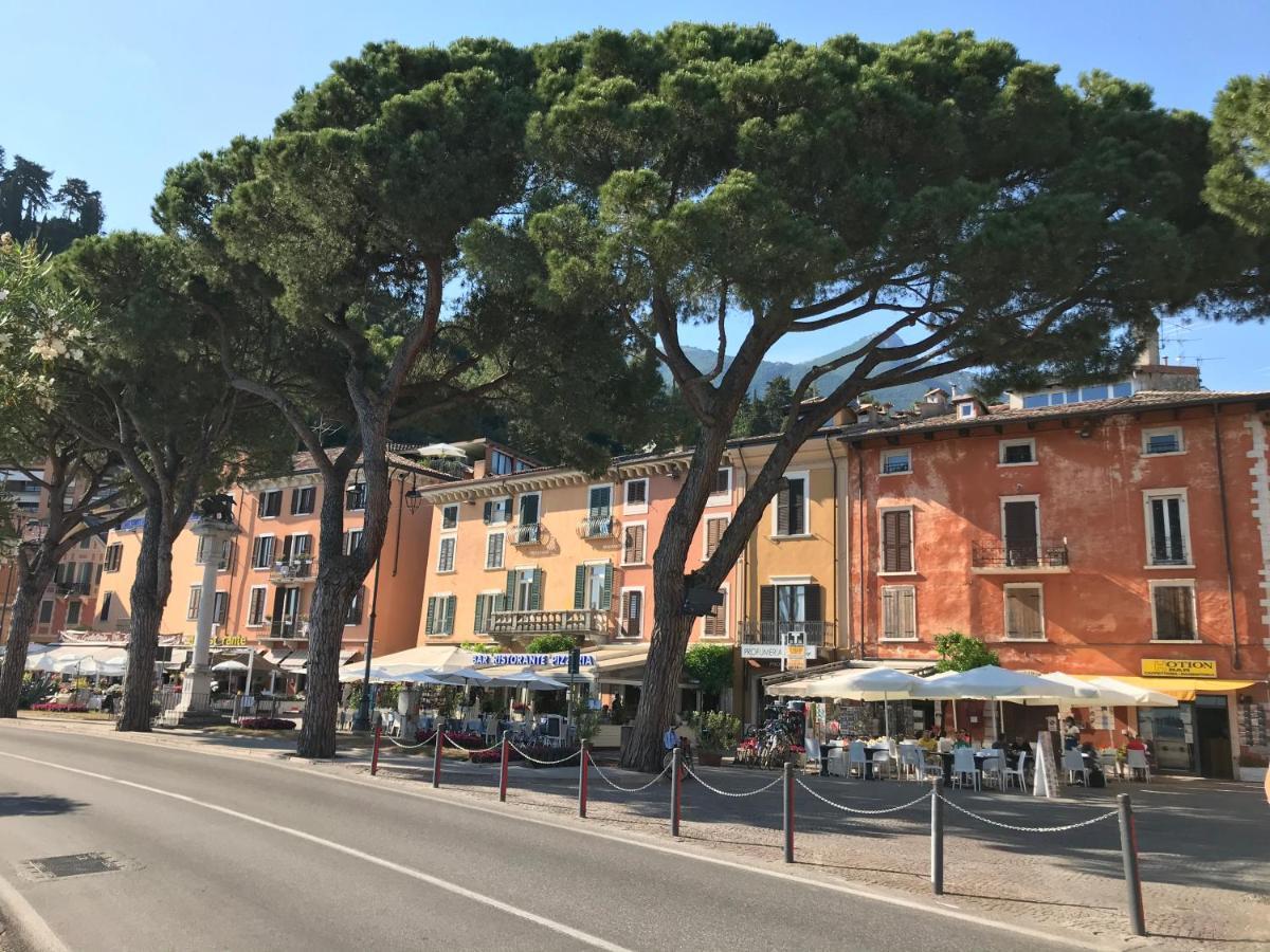 Seeblick Lockoff Apartment, Pool&Garten, Terrasse Toscolano-Maderno Exterior foto