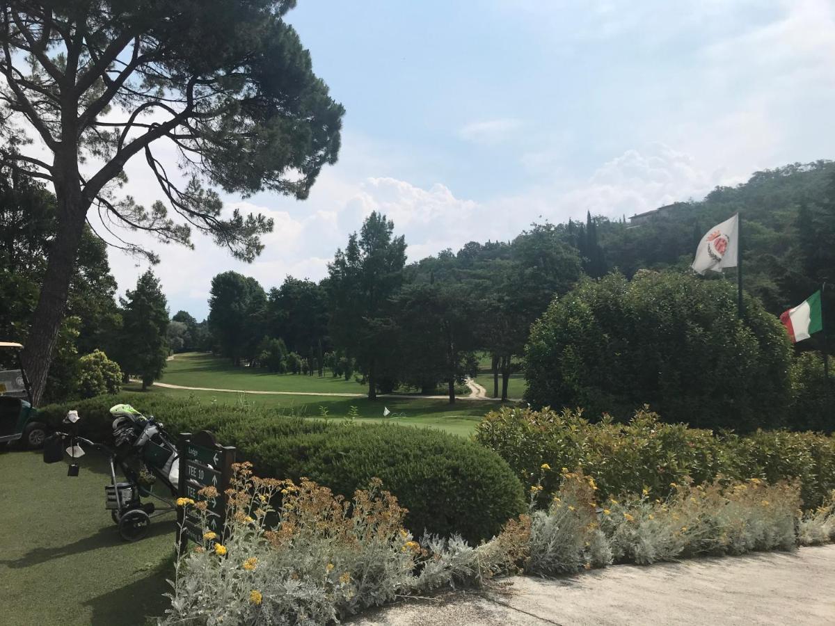 Seeblick Lockoff Apartment, Pool&Garten, Terrasse Toscolano-Maderno Exterior foto